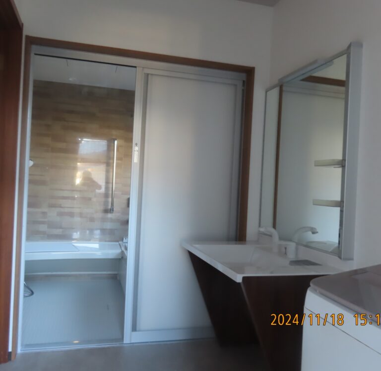 浴室・洗面所のバリアフリー改装（豊橋市）